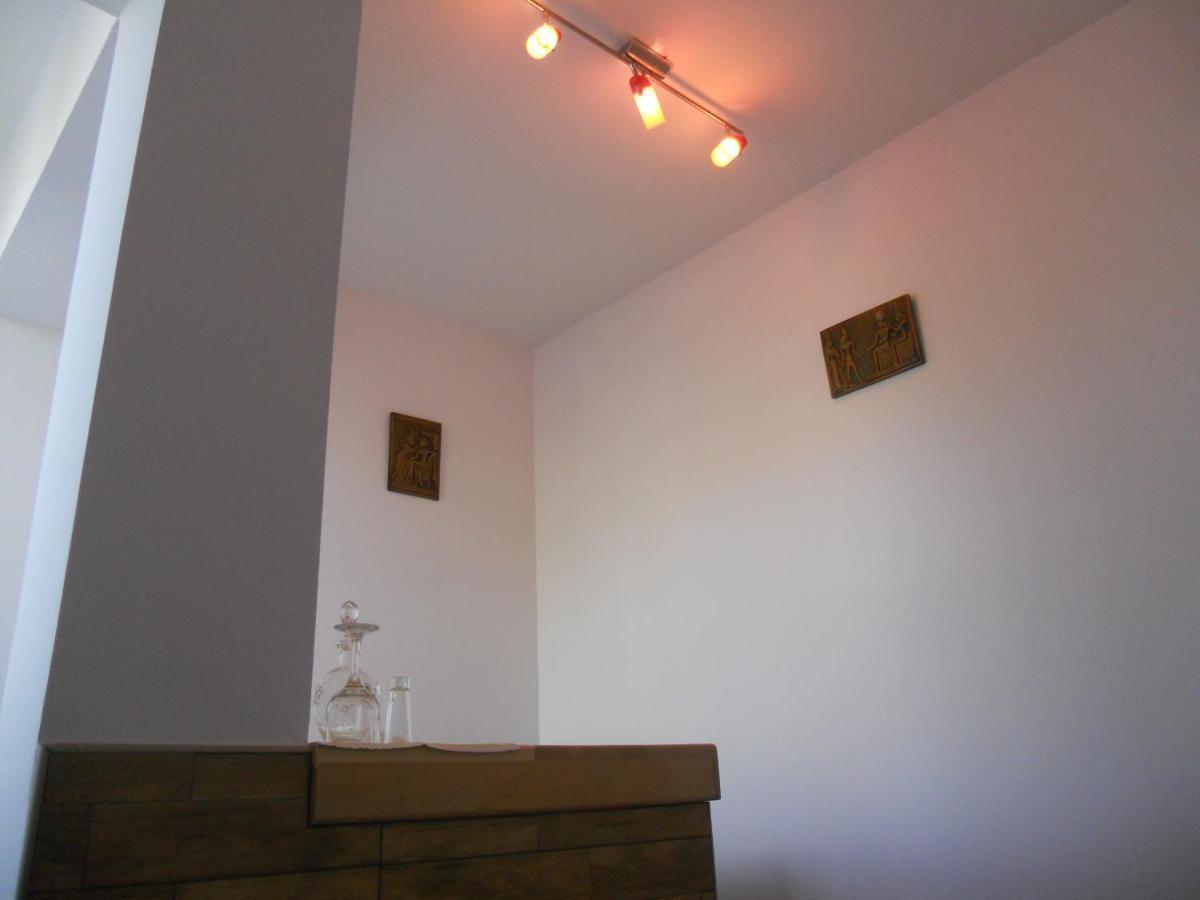 Apartmani Bonaca U Centru Niksica Ngoại thất bức ảnh
